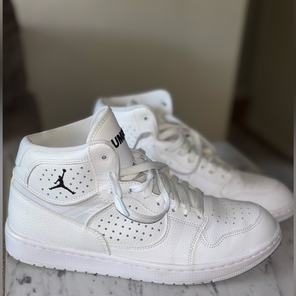 Nike Men's Air Jordan Access Basketball